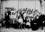 Ecole ménagère. Dijon. Jeunes filles