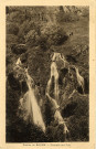 Baume-les-Messieurs (Jura). Les roches de Baume, la cascade des Tufs. Chalon-sur-Saône, imprimerie Bourgeois Frères.