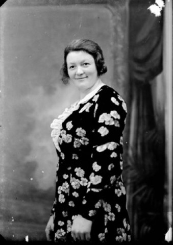 Mademoiselle Besson. Esserval