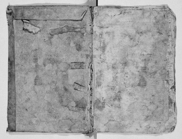 Série communale : baptêmes, mariages.