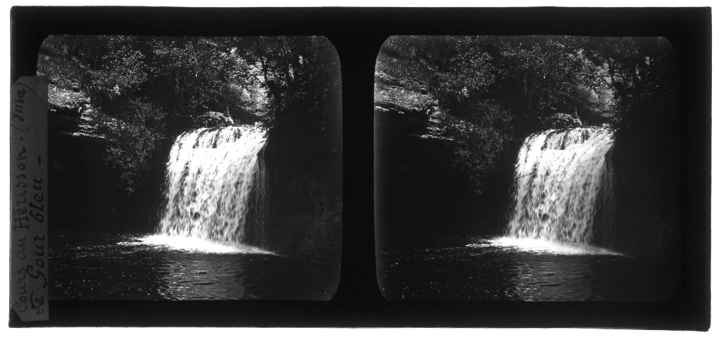 Cascades du Hérisson, le Gour bleu près de Bonlieu.