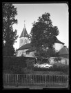 Eglise Saint-Laurent à Vers-en-Montagne et ruches, vue prise depuis le jardin du pensionnat.