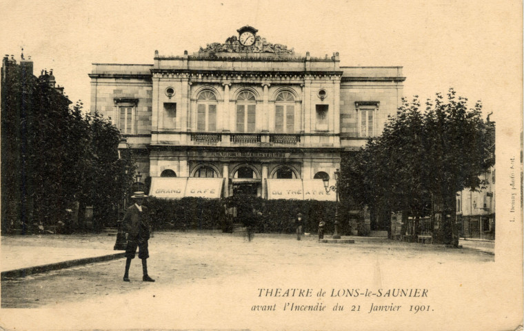 Lons-le-Saunier (Jura). Le théâtre avant l'incendie du 21 janvier 1901. L.Demay.