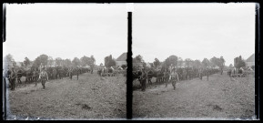 Soldats canadiens à Vers-en-Montagne pour l'exploitation des bois de la Fresse : parcage des chevaux en attendant les écuries.