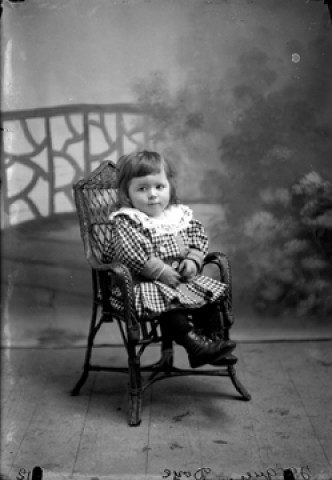 Enfant Jacques. Doye