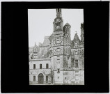 Reproduction d'une vue de la tourelle de l'escalier du château de Montigny-le-Gannelon.