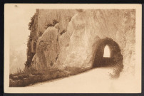 De St-Claude à la Faucille. Sortie du Tunnel [Septmoncel] (Edition Monti) [photo identique à la 7Fi1253, mais éditeur différent]