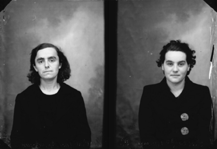 Identités. Favre. La Favière / une femme. Charbonny