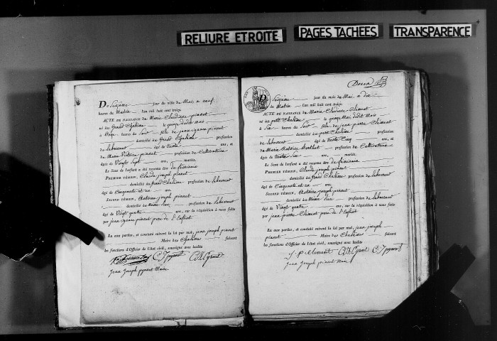 Naissances, mariages, décès, publications de mariage.