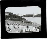 Reproduction d'une vue du pont de La Roche-Bernard sur la Vilaine.