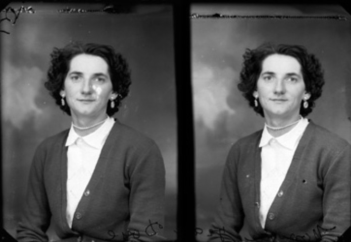 Identités. Monique. Jean. Doye