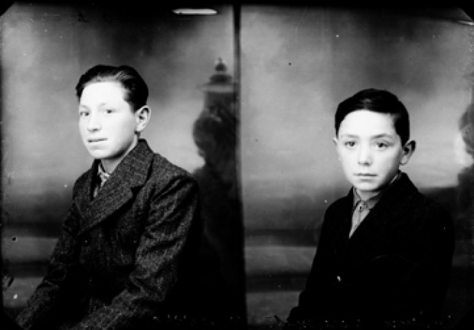 Identités. Louis Moutenet. Onglières