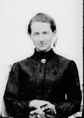 Reproduction. Femme Gaye. Nozeroy