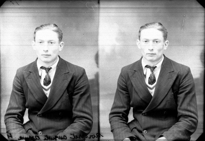 Identités. Auguste Rousset. Arsure