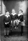 Trois enfants. P. G. Mignovillard