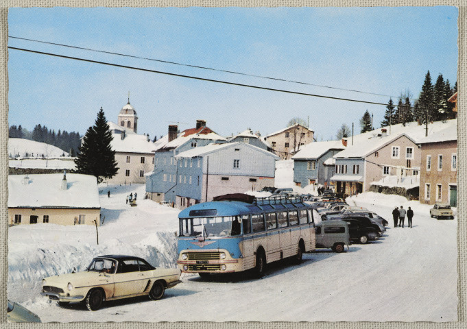 Lamoura (Jura), alt 1156m - La station sous la neige.