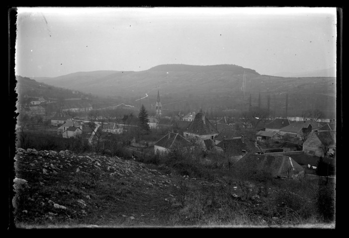 Vue générale sur Port-Lesney.