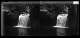 Cascades du Hérisson, le Gour bleu près de Bonlieu.