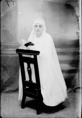 Communiante Jeanne Rampin. Petit-Villard