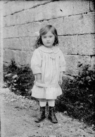 Enfant Léon Curlier. Mignovillard