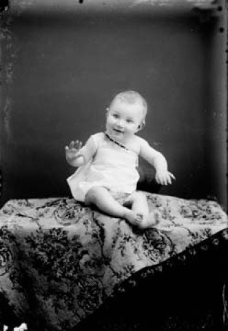 Un enfant Schoten. Sirod