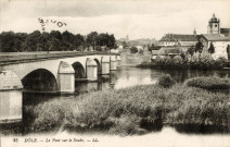 Dole (Jura). 23. Le pont sur le Doubs. Paris, Levy Fils.