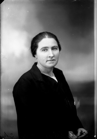 Mademoiselle Barthet. Paris