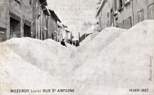 Nozeroy (Jura). La rue Saint-Antoine, hiver 1907. Nozeroy.