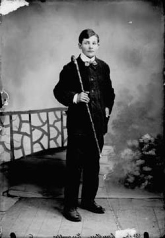 Gaston Ecullier. Essavilly