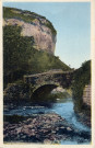 Baume-les-Messieurs (Jura). Vieux Pont sur la Seille et le grand Rocher de la Jebga. Mâcon, Combier "Cim".