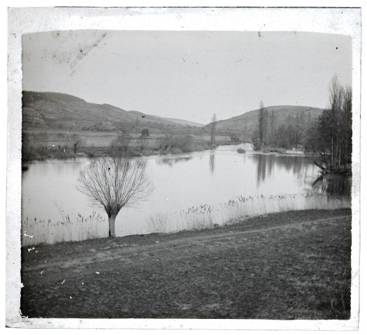 La Loue vue depuis le Tartot à Port-Lesney.