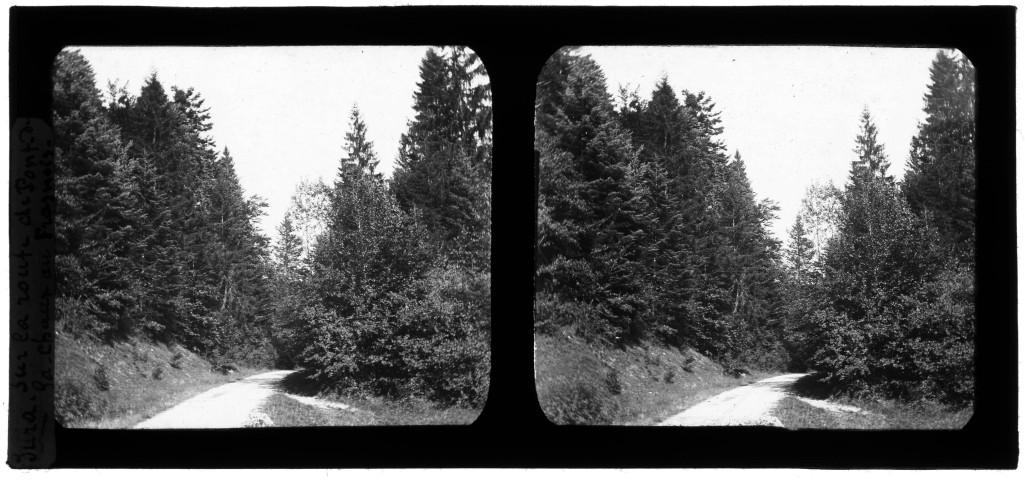 Route de Pont-de-la-Chaux au Frasnois.