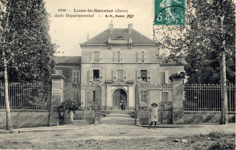 Lons-le-Saunier (Jura). 1910. L'asile départemental. Paris, B.F.