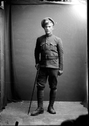 Un militaire canadien