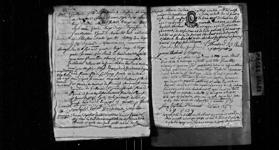 Baptêmes, mariages, sépultures 1792 ; naissances, décès 1793-1812 ; mariages 1793-an VI, an IX-1812 ; publications de mariage an XI-1812.