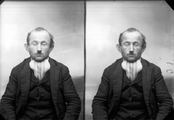 Identités. Antoine Zurini. Cuvier