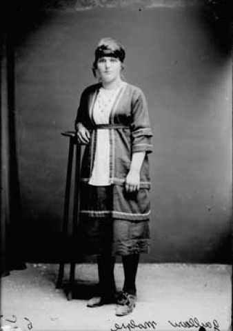 Femme Gaillard. Molpré