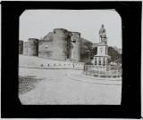 Reproduction d'une vue du château d'Angers et de la statue du roi René.