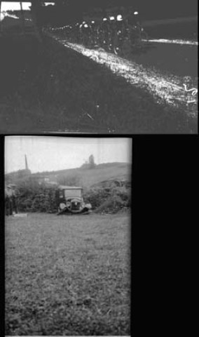 Une voiture / Une course Cycliste