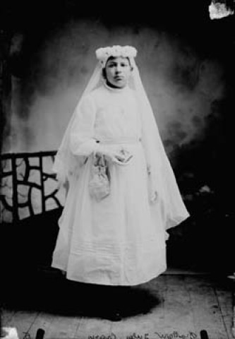 Communiante Jules Grattard. Crans