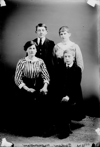 Famille Marie Paillard. Mignovillard