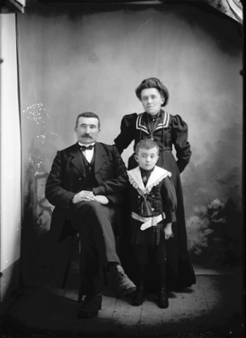 Famille Ferreux. Charbonny