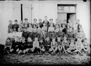 Colonie l'Espérance Lédonnienne à Clairvaux. Groupe d'enfants