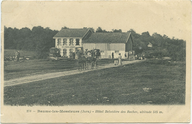 Baume-les-Messieurs (Jura). Hôtel Belvédère des Roches, altitude 515m.