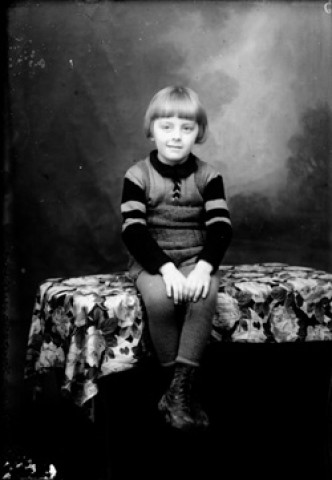 Enfant Perrier. Petit-Villard