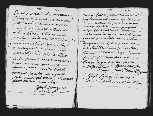 Série communale : mariages, 27 novembre 1720 - 27 novembre 1736, sépultures, 4 juin 1720 - 25 octobre 1733.