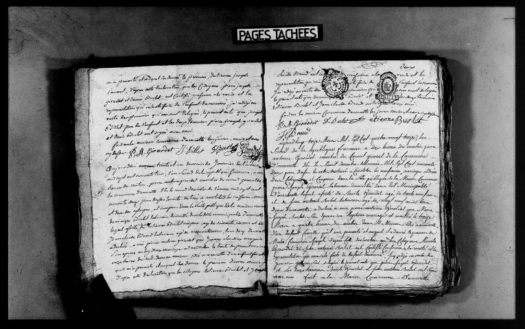 Naissances, mariages, décès, publications de mariage 1793-an VIII.