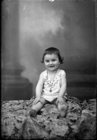 Courvoisier Bernadette (fille de Courvoisier Léon et Millet Blanche). La Favière