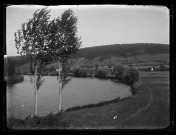 La Loue près de Port-Lesney et les fermes Bellefontaine.