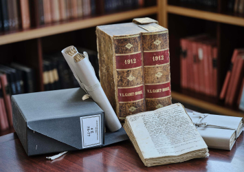 RECHERCHER DANS LES ARCHIVES ET DOCUMENTS intelligence overview